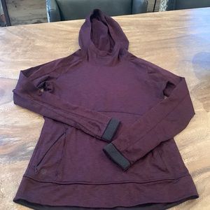 Athleta running pullover- reflective